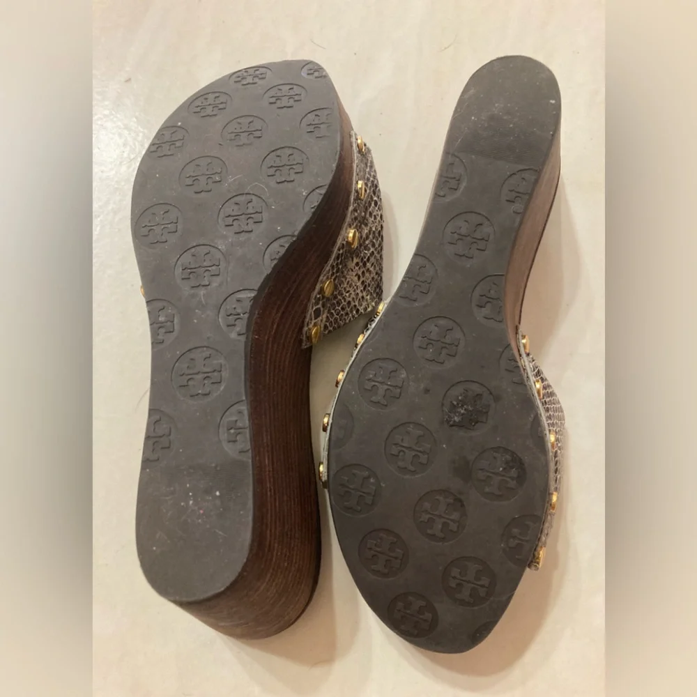 🩷🩷🩷Tory Burch Wedges sandals  8.5